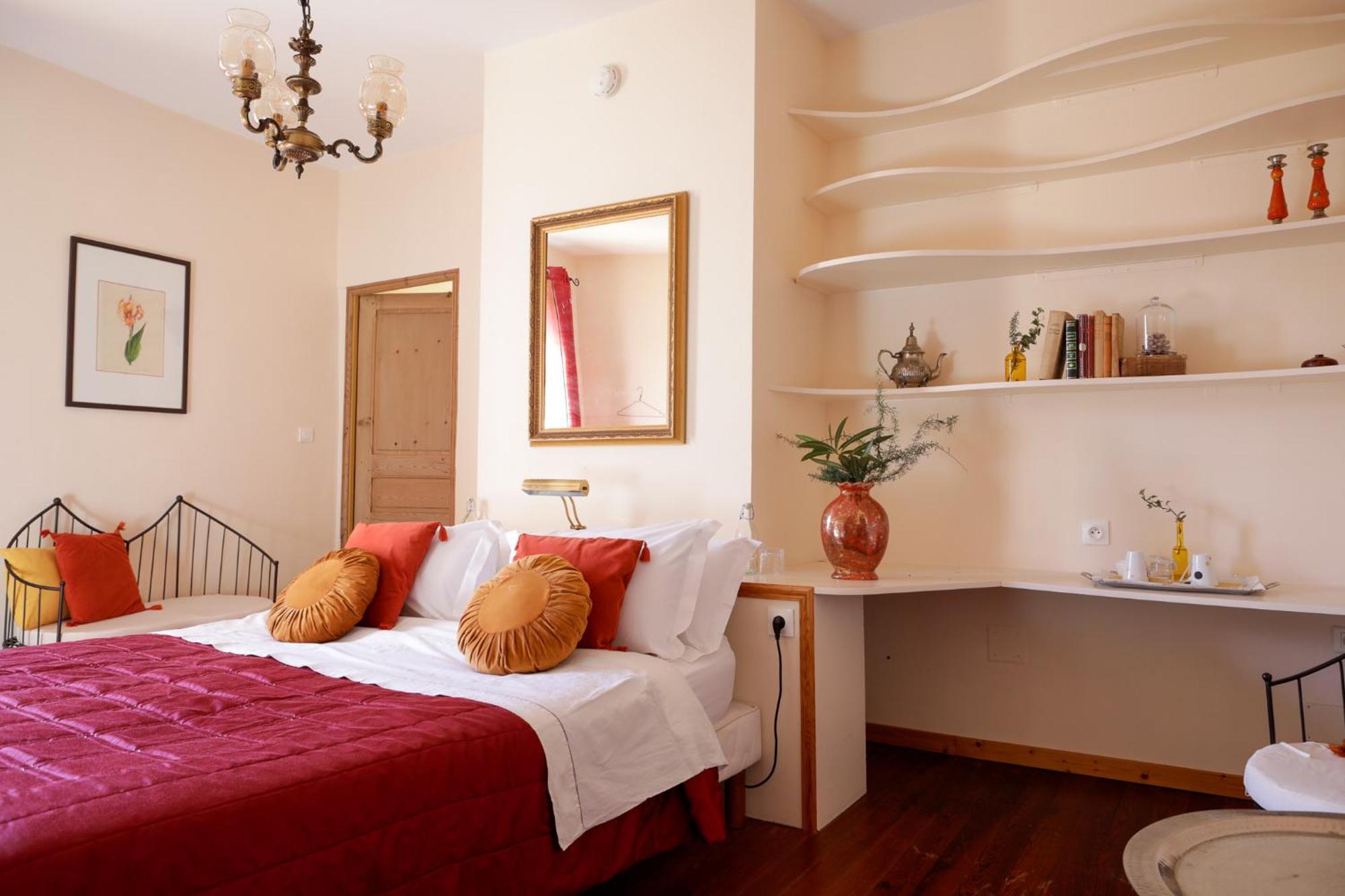 Le Patio Des Senteurs Bed and Breakfast Verzeille Εξωτερικό φωτογραφία